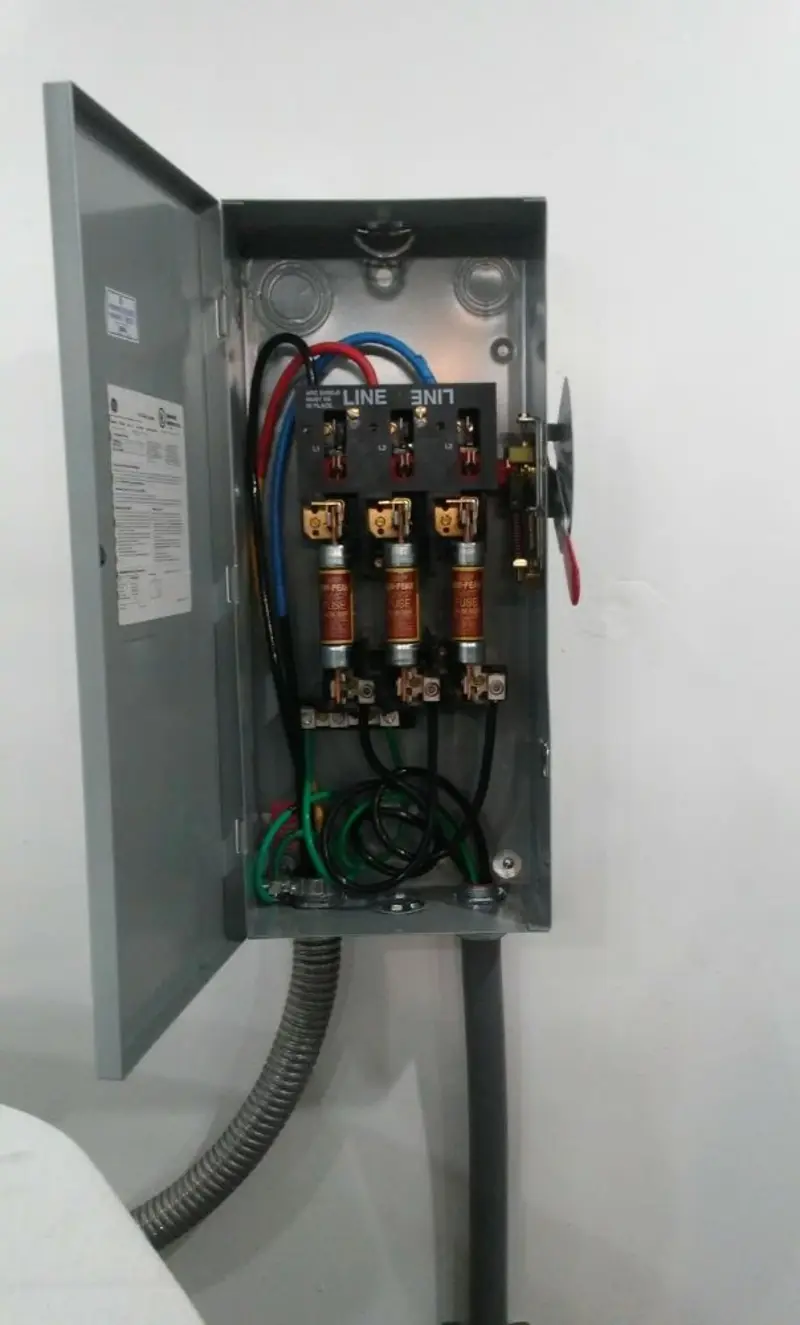 Three-phase disconnect switch installed for Smoke Detector Installation in Monson